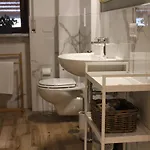 Oda ve Kahvaltı Casa Hari Salerno
