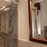Casa Hari Oda ve Kahvaltı 3*