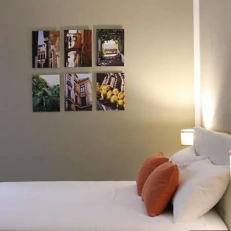 Oda ve Kahvaltı Casa Hari Salerno