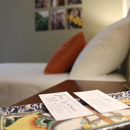 Casa Hari Bed & Breakfast 3*